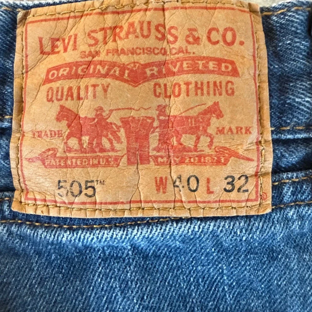 Levi's 505 Straight Fit Jeans 40x32 Blue Denim Classic Workwear Medium Wash